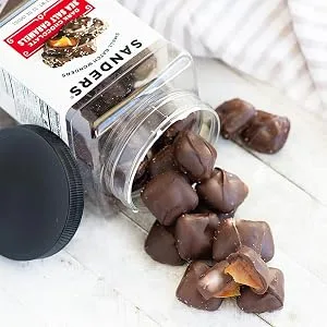 Sanders Dark Chocolate Sea Salt Caramels, Kettle Cooked Caramel Covered in Dark Chocolate, 28 oz Gift Tub - product information 3