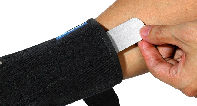 Carpal Tunnel Wrist Brace Night Support with Splints and Removable Resting Pad Adjustable Wrist Support Wrap for Sleeping Tendonitis Arthritis Sprained Wrist Carpal Tunnel Brace Both Hands S black - product information 24