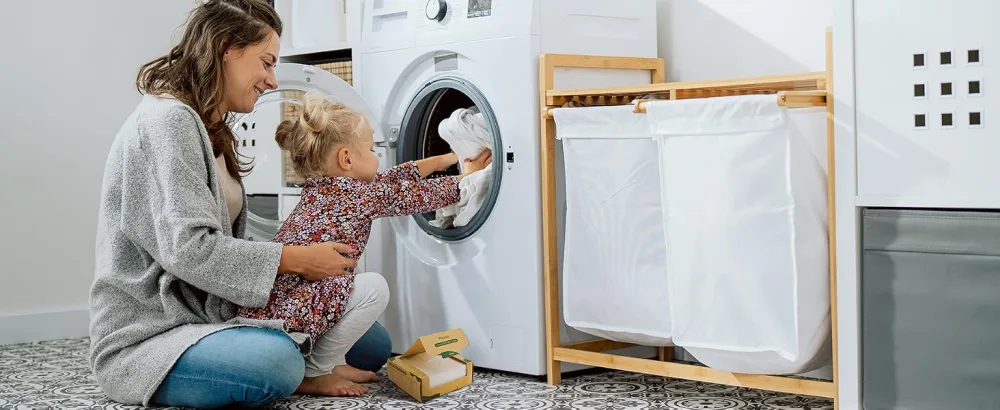 Travel Laundry Detergent Sheets Fisroa 300 Loads Eco-friendly Washing Detergent Sheets Plastic-Free Washer Sheets Fresh Linen Scent Liquidless Laundry Sheets Strips for Camping Dorm - eco laundry detergent