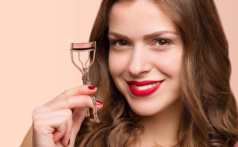 Eyelash Curlers Stylish Design with an Easy Grip Handle with 2 Extra Silicone Replacement Pads Golden - heated eyelash curler