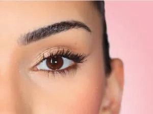 JAPONESQUE Heated Lash Curler Long Lasting Eyelash Curler and Lifter USB Powered Heat Safety Settings Electric Curler Tool - Long Lasting curl