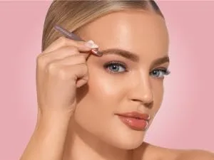 JAPONESQUE Power Curler Eyelash Curler Instant Lash Curler for Longer Lashes Silicone Pad Nickel Finish - Tweeze