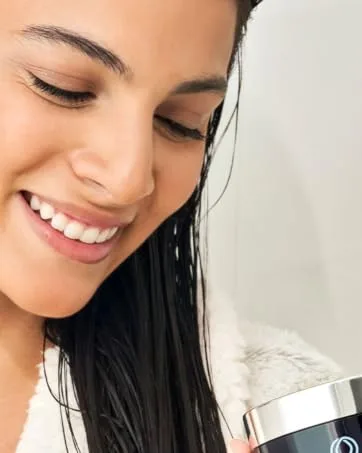 MONAT Skin Revitalizing Essence - Replenishing & Soothing Miracle Water with Natural Fruit Acids and Chamomile - monat global