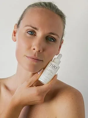 TiZO Photoceutical Advanced Vitamin C + E Serum with Ferulic Acid and Bakuchiol - TiZO Advanced Vitamin C + E Serum