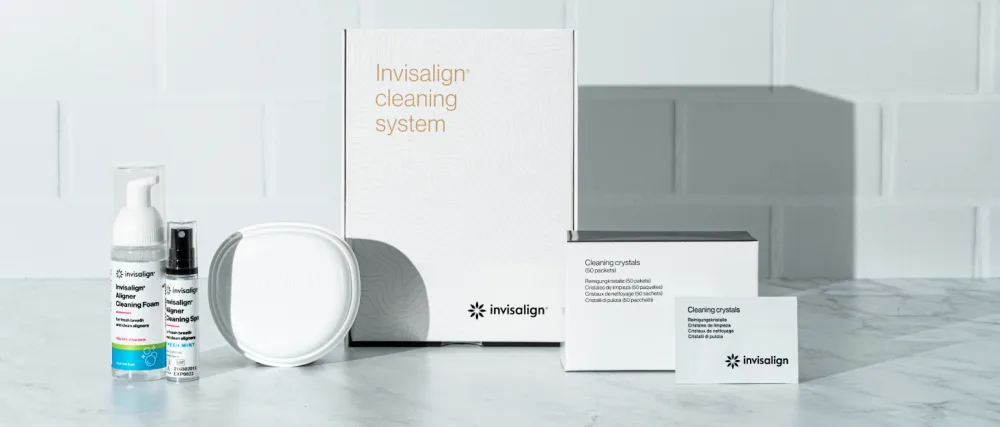 Invisalign Cleaning Crystals+ Mint - desktop background
