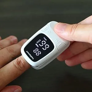 Healthsmart Digital Fingertip Sport Pulse Oximeter Fast Results FSA HSA Eligible Easy-To-Read LED Display Auto-Shutoff White OLED ONE SIZE - product information 3