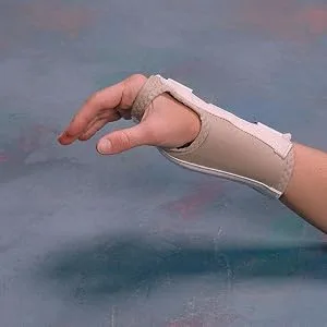 Rolyan 42540 Long Length Enlarged Thumb Hole D-Ring Wrist Braces Right Extra-Large - product information 1
