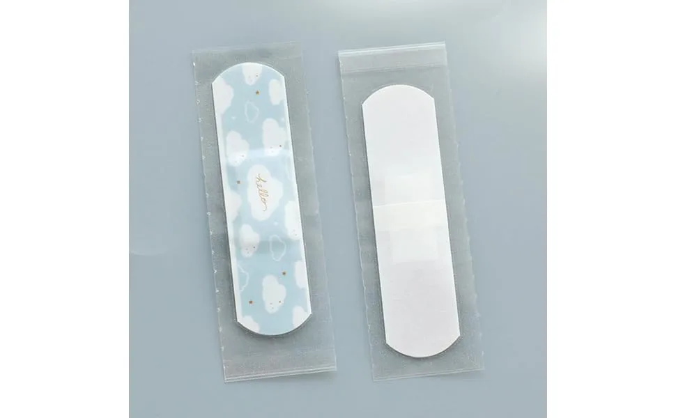 4 Adhesive Bandages Dressing Pads Hemostasis Bandages Breathable Adhesive Tape Adhesive Plaster Water Resistant Hemostasis Set Cartoon - product information 2
