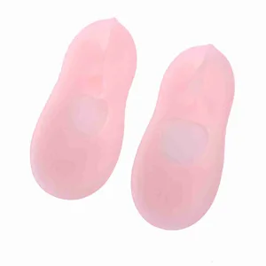 Silicone Socks 1 Pair Foot Anti Cracking Protector Foot Care Tool Prevention Socks (M) Roseate M - JM12848-02-3