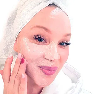 Sweetsation Therapy/Yunasence Very Berry Oxygen Exfoliating Mask & Scrub w/Vitamin C Enzymes & Superberries. Rejuvenating Hydrating Purifying. - application and demonstration of very berry mask and scrub that brightens rejuvenates purifies skin