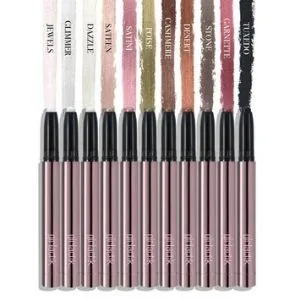 Girlactik Luminous Face Powder (Deep) - mascara