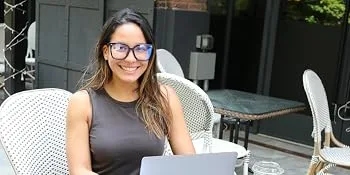 Bevi Stylish Blue Light Blocking Glasses for Women or Men Eye Strain Dry Eyes Headaches and Blurry Vision Blocks Glare White - Yess
