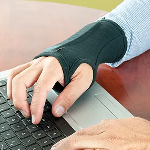 IMAK Smart Glove Medium - IMAK, RSI, SmartGlove, Reversible, Right Hand, Left Hand, Protect, Wrist, Hand, Pisiform, Bone