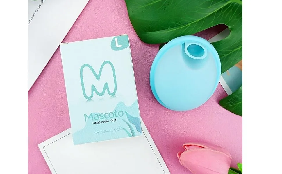 Mascoto New Generation Menstrual Discs with Loop Flat-fit Cup Reusable Medical-Grade Silicone Ultra Comfortable Tampon & Pad Alternative Mess-Free Period Intercourse (Small) Small Blue - menstrual disc