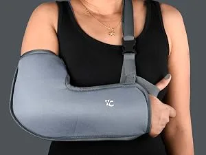 Arm Sling Shoulder Brace - Best Fully Adjustable Rotator Cuff and Elbow Support - Includes Immobilizer Band for Quick Recovery - for Men and Women - arm sling