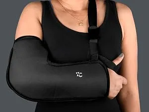 Arm Sling Shoulder Brace - Best Fully Adjustable Rotator Cuff and Elbow Support - Includes Immobilizer Band for Quick Recovery - for Men and Women - Arm sling shoulder immobilizer rotator cuff
