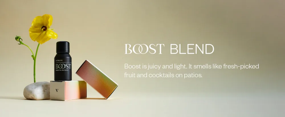 Vitruvi Boost Fresh Essential Oil Blend 100% Pure Juniper Lime Grapefruit and Bergamot oil (0.5 fl.oz) - Boost is juicy and light. It smells like fresh-picked fruit and cocktails on patios.