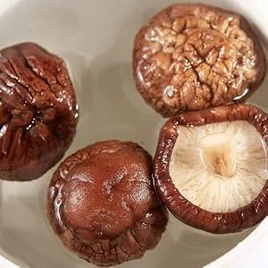 Premium Grade Dried Shiitake Mushrooms Extra Thick (1 LB.) - product information 4