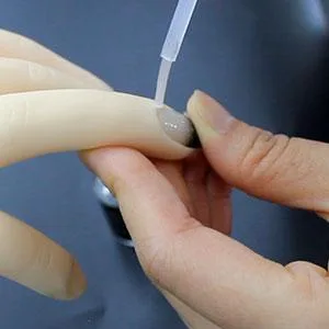 Practice Hand for Acrylic Nails, Nail Hand Practice, Hand for Nail Practice, Flexible Bendable Mannequin Hand, Professional Nail Art Trainer Acrylic Practice Hand 1Pc Dark Hand - remove