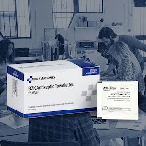 PhysiciansCare First Aid Antiseptic Towelettes, Box of 25 Individually Wrapped - 51028