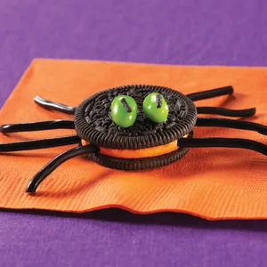 OREO Orange Creme Chocolate Sandwich Halloween Cookies, 5 Halloween Cookie Designs, 1 - 1.25 lb Pack - image