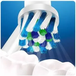 Oral-B Cross Action Heads, Pack of 4 White 4 Count (Pack of 1) - Angled Bristles for a Deep Clean