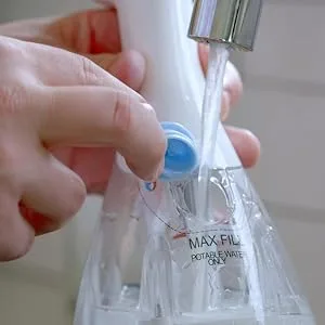 O3Waterworks Sanitizing Spray Bottle, Produces Aqueous Ozone on Demand, 99.9% Effective on Common Bacteria, Kills Bacteria on Hard Non Porous Surfaces - ozone spray bottle refill
