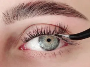 TOOCHUNAG Fluffy Lash Clusters Volume Individual Lashes Wispy 14-20mm Cluster Eyelash Extensions D Curl Thick Long Eyelash Clusters for DIY Lash Extension at Home 150D+200D - LASH