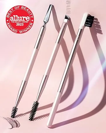 Real Techniques Sleigh The Night Mini Brush + Sponge 4 Piece Holiday Gift Set Sleigh the Night 4 Piece Set - allure