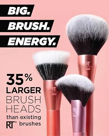 Real Techniques Sleigh The Night Mini Brush + Sponge 4 Piece Holiday Gift Set Sleigh the Night 4 Piece Set - product information 3
