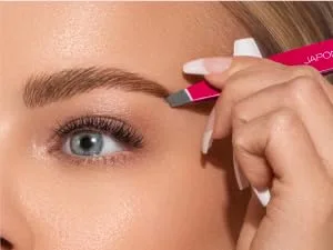JAPONESQUE Brow Builder Kit Includes Brow Lamination Spatula with Tweezers 5 Brow Stencils and Brow Brush for Application of Gels Waxes and Eyebrow Makeup - Slant Tweezer