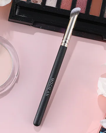 Eye Makeup Brushes Set Flat Concealer Brushes for Under Eye Concealer Dark Circles Puffiness Makeup Applicator -Liquid Cream Gel Cosmetics Blending - concealer brush
