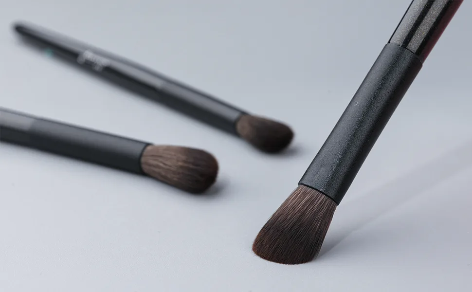 Makeup Brushes Set Professional Premium Synthetic Powder Foundation Blending Eye Shadow Blush Concealers Face Makeup Brush Kit 7eyeshadow brushes with bag - soft hair
