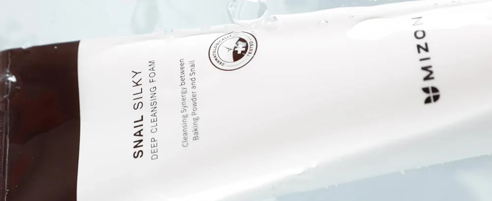 MIZON Snail Silky Deep Cleansing Foam Cleansing Foam Remove Dead Skin Baking Powder Particles No Irritation No Dryness Nutrition (5.29 oz) - snail silky