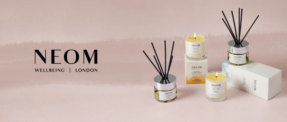 NEOM - Happiness Essential Oil Blend 10ml | Neroli Mimosa & Lemon | Scent to Make You Happy Range | 100% Natural Fragrance - homepage