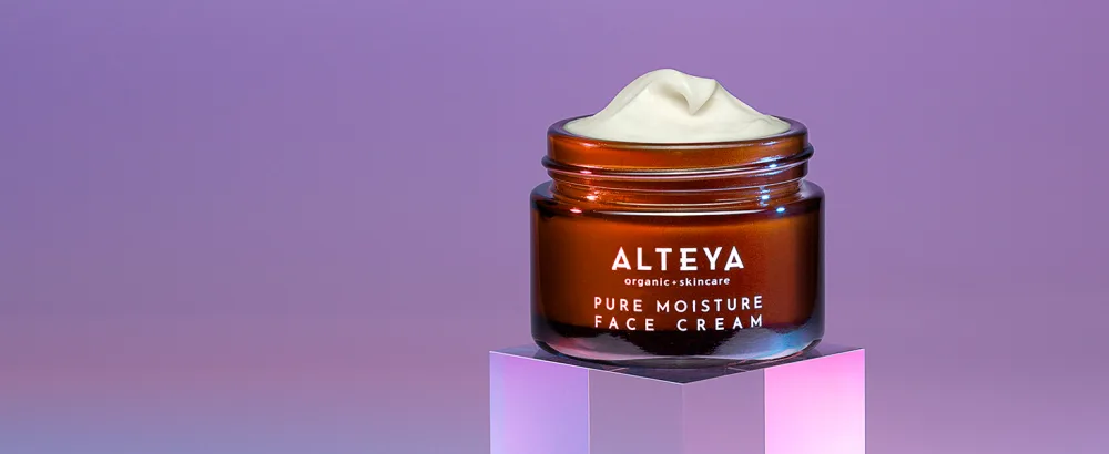 Alteya Organics Luminous Rose Iridescent Light Serum 1Fl Oz/ 30mL - cream