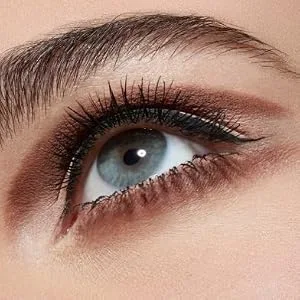 Raven Masquara - Volumizing Jet-black finish - Raven