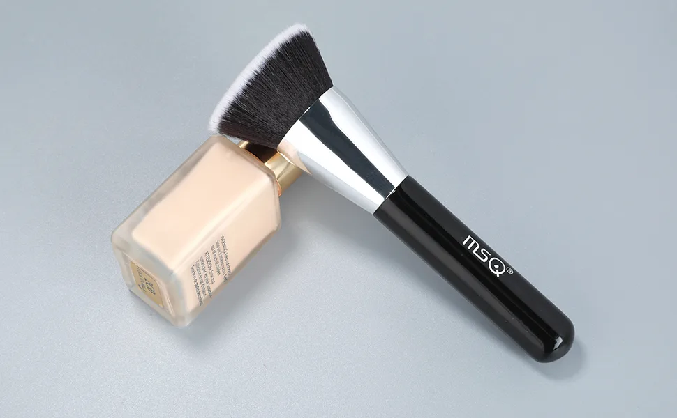 Foundation Brush for Liquid Makeup MSQ Flat Top Kabuki Foundation Brush Premium Makeup Brushes for Liquid Cream and Powder-Liquid Blending Powder Brush Black - product information 5