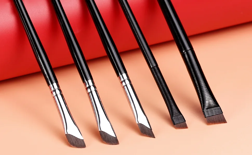 Etercycle 5-Piece Set Eyeliner Brushes for Precision Makeup Application - Fine Angled & Ultra Thin Slanted Flat Angle for Professional Beauty Cosmetic Tool - ine Angled Eyeliner Brushes Set
