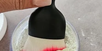Super soft super nova pink kabuki brush - Mineral Powder application brush