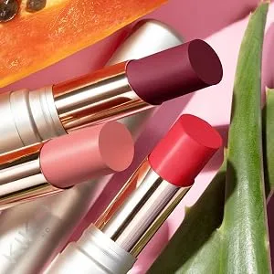 Kiko Milano - Hydra Shiny Lip Stylo 06 Moisturising Lipstick Natural Litchi - It’s special because: