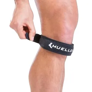 Mueller Jumper's Knee Strap, Black, One Size Fits Most | Single Strap Knee Brace Black One Size (Pack of 1) - Mueller