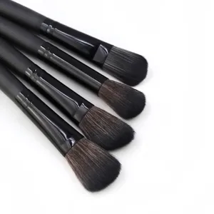 Makeup Brushes 32pcs, Yuwaku Professional Makeup Brush Set, Kabuki Face Eyes Shadow Eyeliner Foundation Blush Lip Powder Liquid Cream Blending Brushes (BLACK) - make up brush