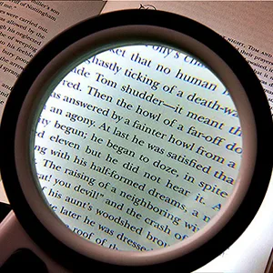 Magnifying Glass with Light,30X High Power Jumbo Lighted Magnifiers Lens for Seniors Reading Small Print,Stamps, Map,Inspection, Macular Degeneration - clearly
