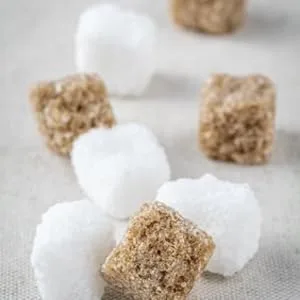 La Perruche Pure Cane Brown Sugar Cubes, 8.8 Ounce Box (250 Grams) Brown Sugar 8.8 Ounce (Pack of 1) - Sugar cubes- La Perruche