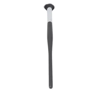 Soft Highlighter Brush Good Workmanship Comfortable Fine Bristles Mini Fan Makeup Brush Solid Wood Shaft for Performance - product information 20
