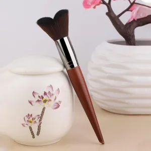 Shading Brush Portable Fishtail Head Jaw Contouring Brush for Women for Home - 1410230082111-3