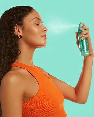 Tanologist Self-Tanning Back Applicator for a Streak Free Tan Back Tanner - spray