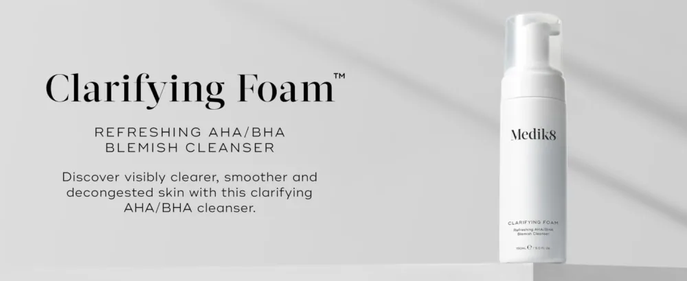 Medik8 Clarifying Foam - Refreshing AHA/BHA Blemish Cleanser - Hydrates & Smooths - For Blemish-Prone Skin - 150ml - Clarifying Foam