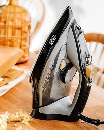 CAMRY Men's Professional Hair Trimmer with LED Display 2000 mAh Battery Stainless Steel Blade USB Charging Adjustable Cutting Length Includes Protective Cape - Steam iron, iron with steam function, steam iron, steam station, steam ironing system